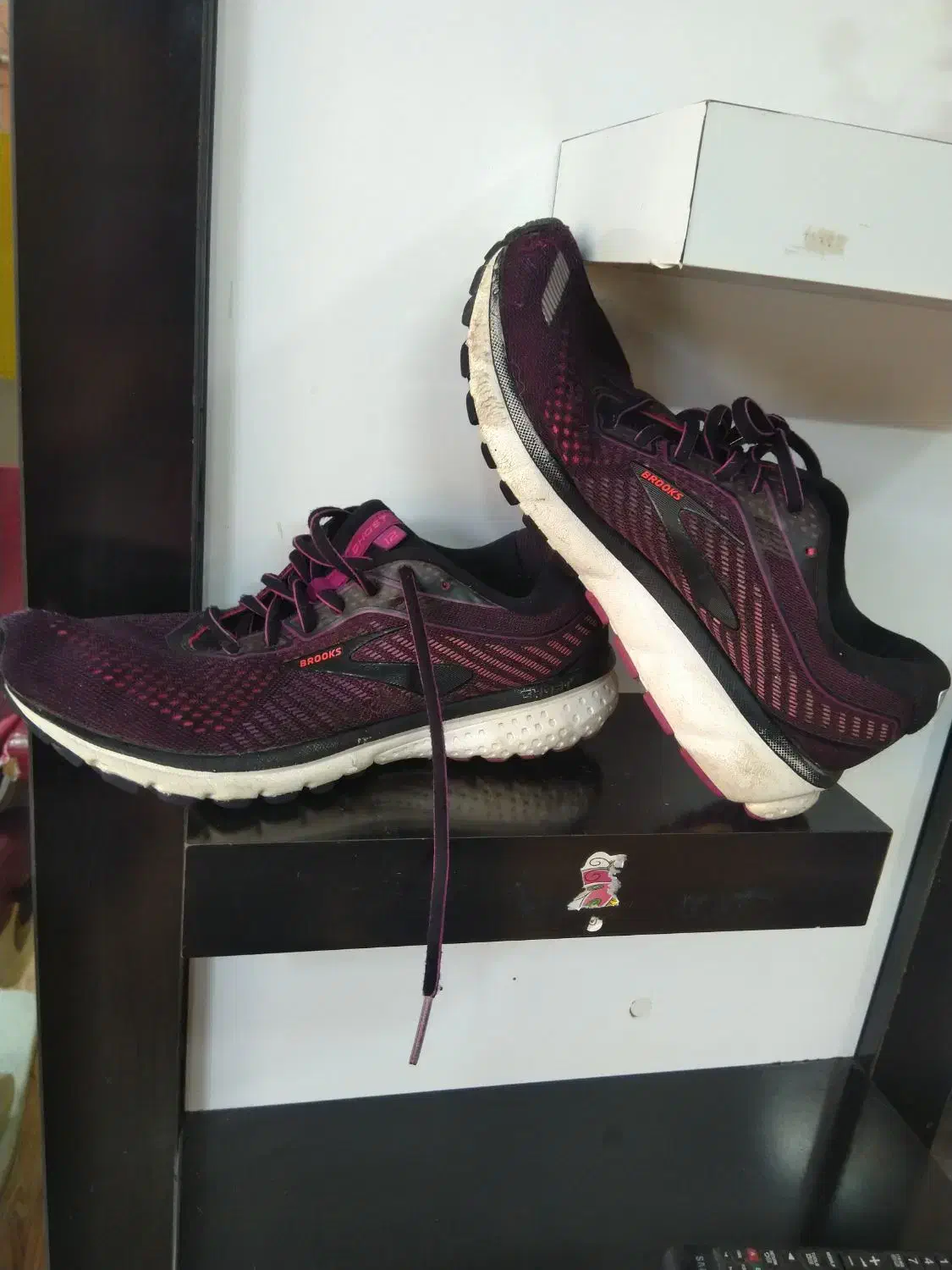 کفش استوک خارجی درجه یک|کیف، کفش، کمربند|گنبد کاووس, |دیوار