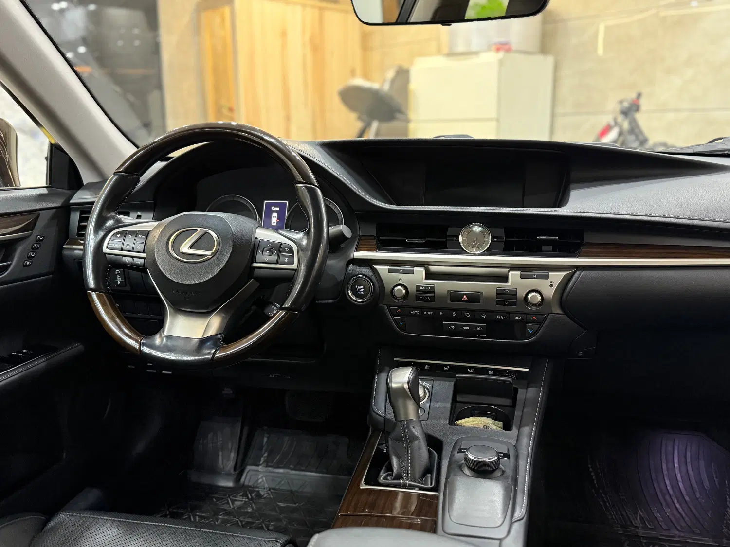 lexus Es250|خودرو سواری و وانت|شبستر, |دیوار