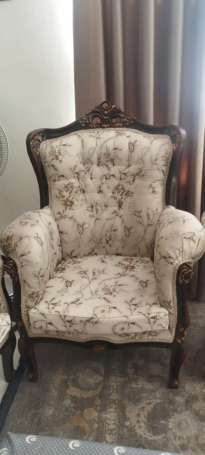 مبل 9نفره نهارخوری 4نفره|مبلمان خانگی و میز عسلی|شاهینشهر, شهرک گلدیس|دیوار