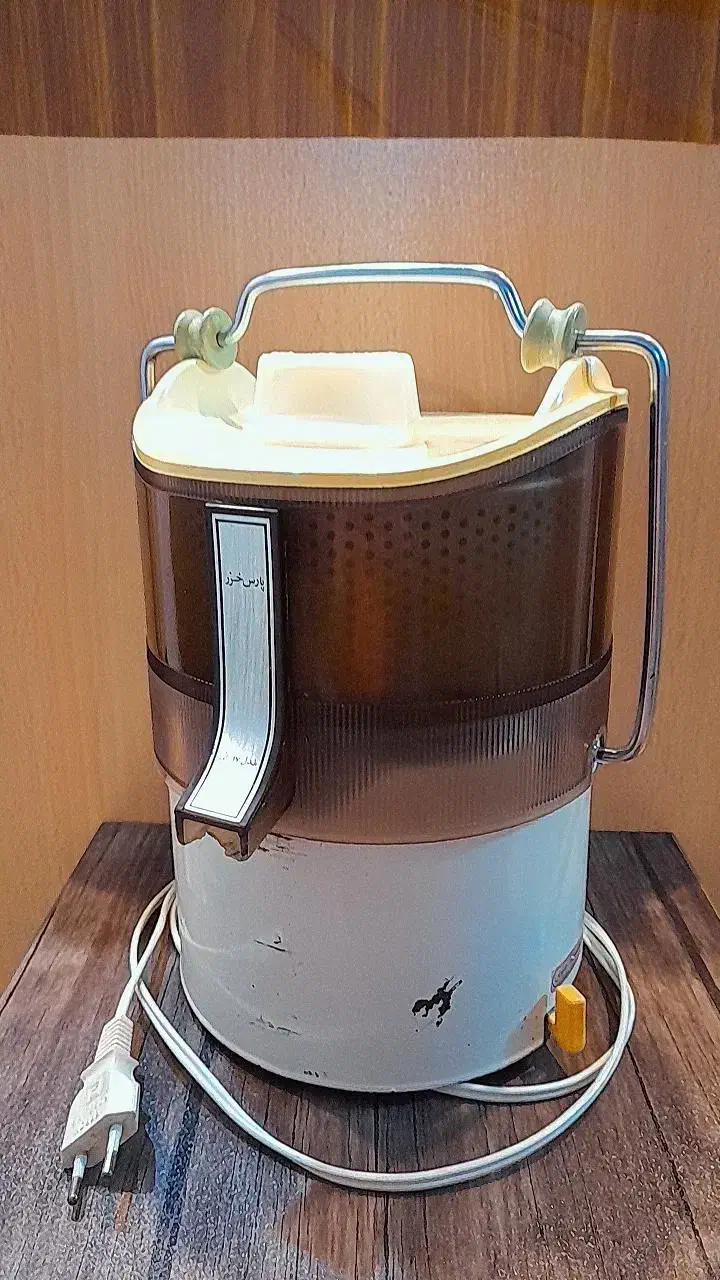 آبمیوه گیری پارس خزر|آبمیوهگیر و آبمرکباتگیر|لاهیجان, یحی آباد|دیوار