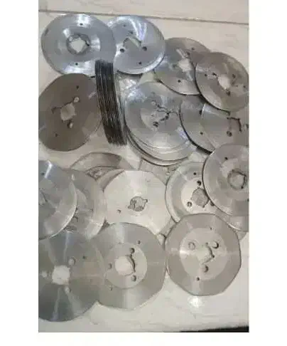 همکار خانم تمام یا نیمه وقت جهت کارکارگاهی و دفتری|استخدام صنعتی، فنی، مهندسی|محمدشهر, شهرک چمران|دیوار