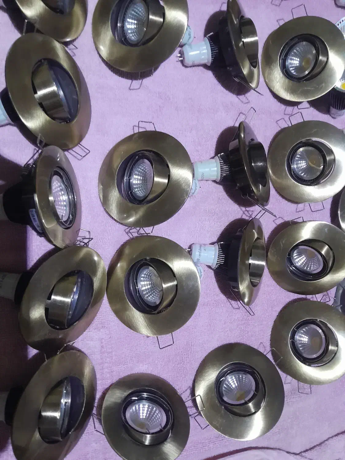 لامپ داخل سقفی|لامپ و چراغ|حمیدیا, |دیوار