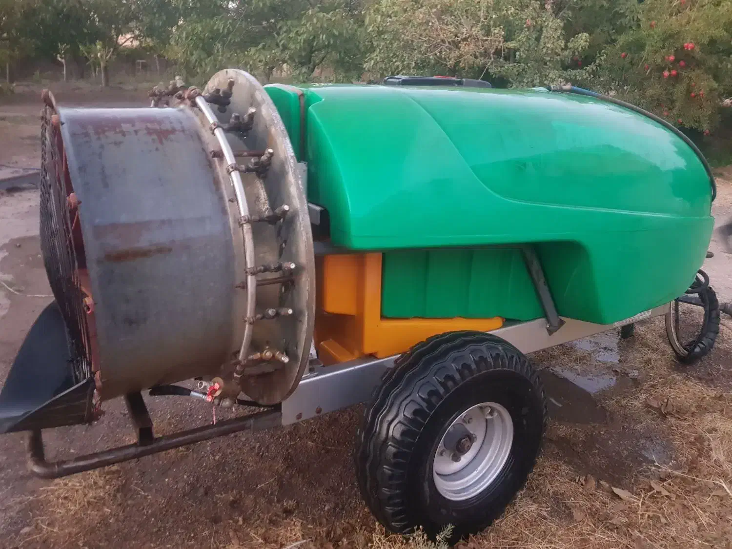 سمپاش1000لیتر ایتالیایی|ماشین‌آلات صنعتی|الوند, |دیوار