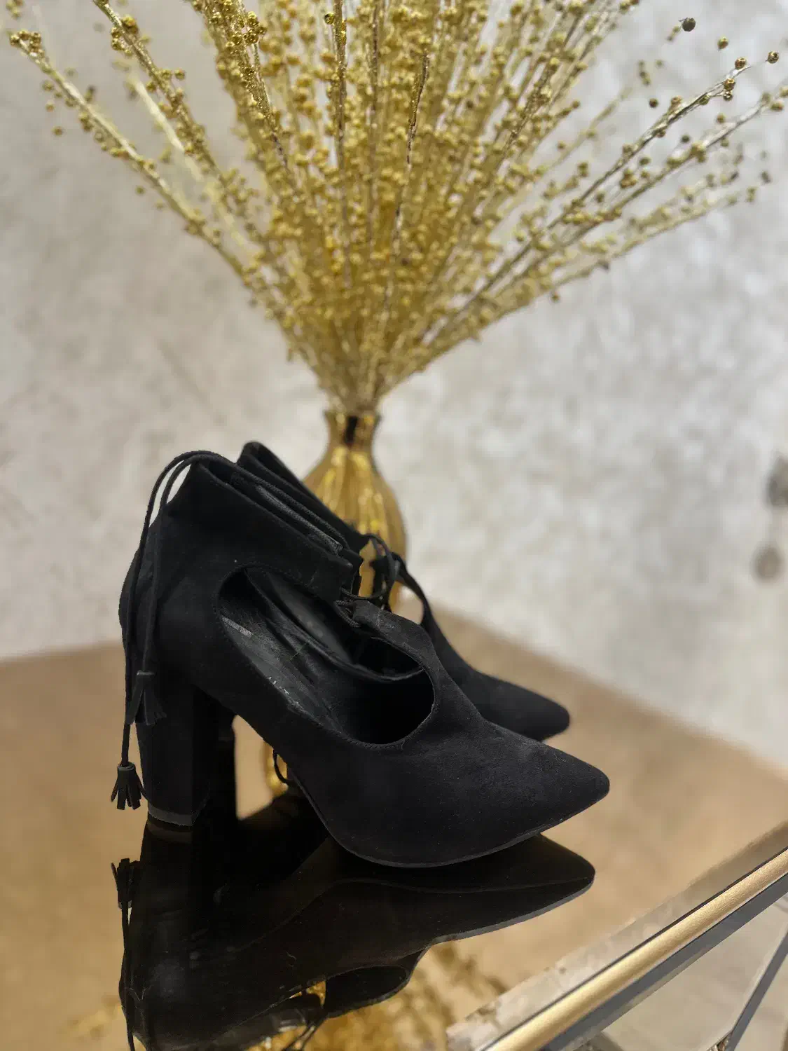 کفش و کیف|کیف، کفش، کمربند|اردبیل, |دیوار