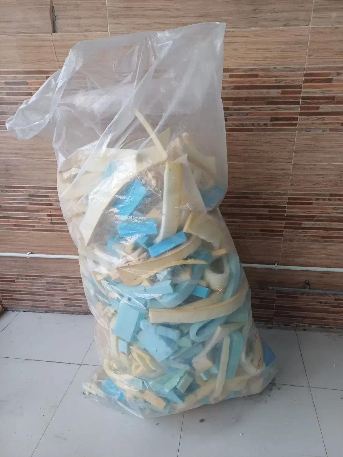 تکه های ابر برای پر کردن بالش|رختخواب، بالش، پتو|خوی, |دیوار