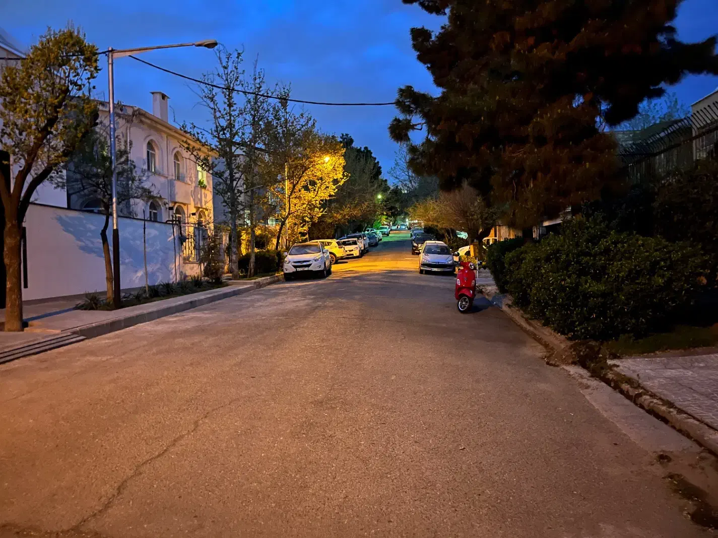 اجاره ۱۰۰۰ متر ویلا دربست فاز اصلی شهرک غرب