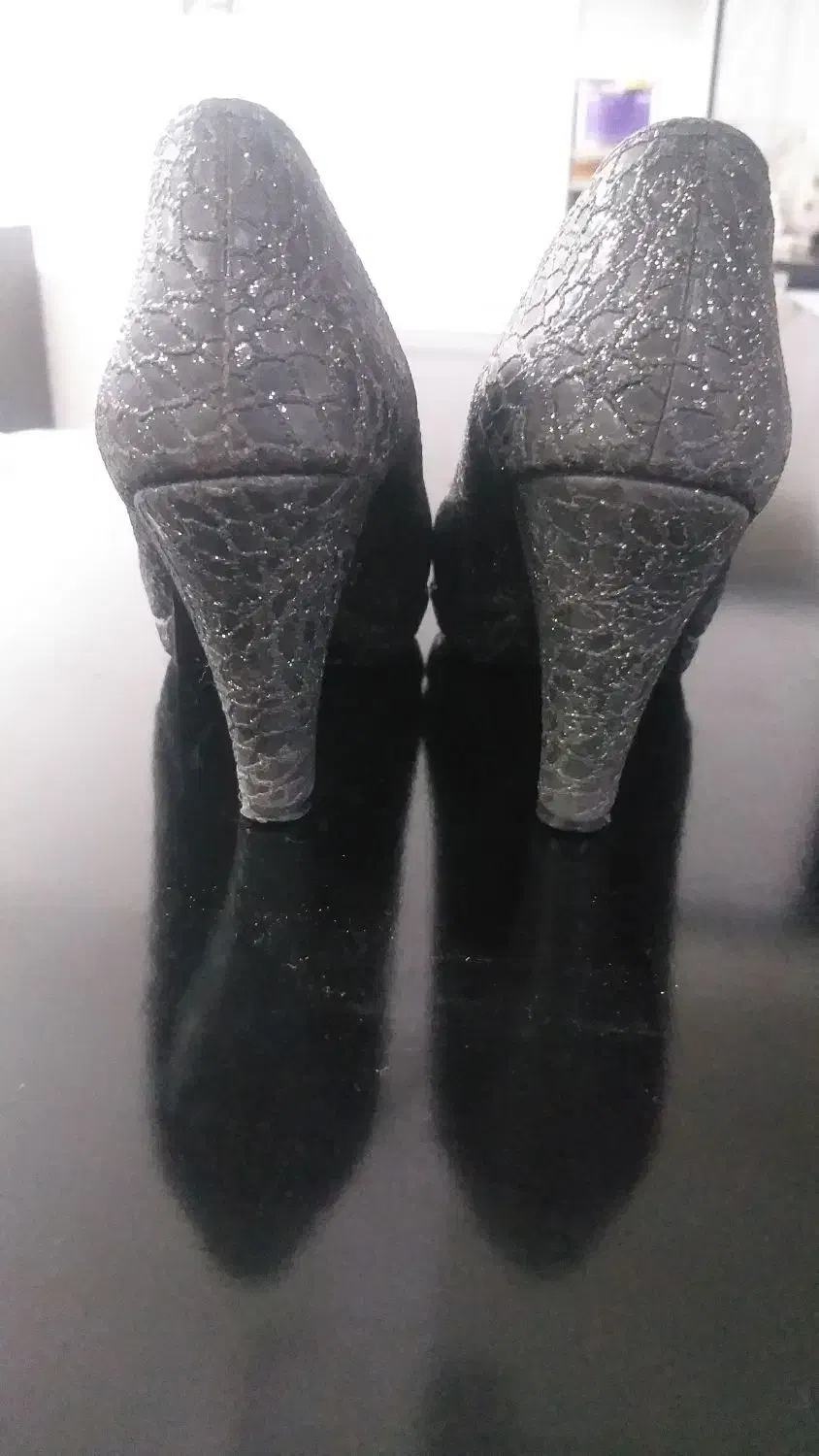 کفش مجلسی|کیف، کفش، کمربند|خرمآباد, |دیوار