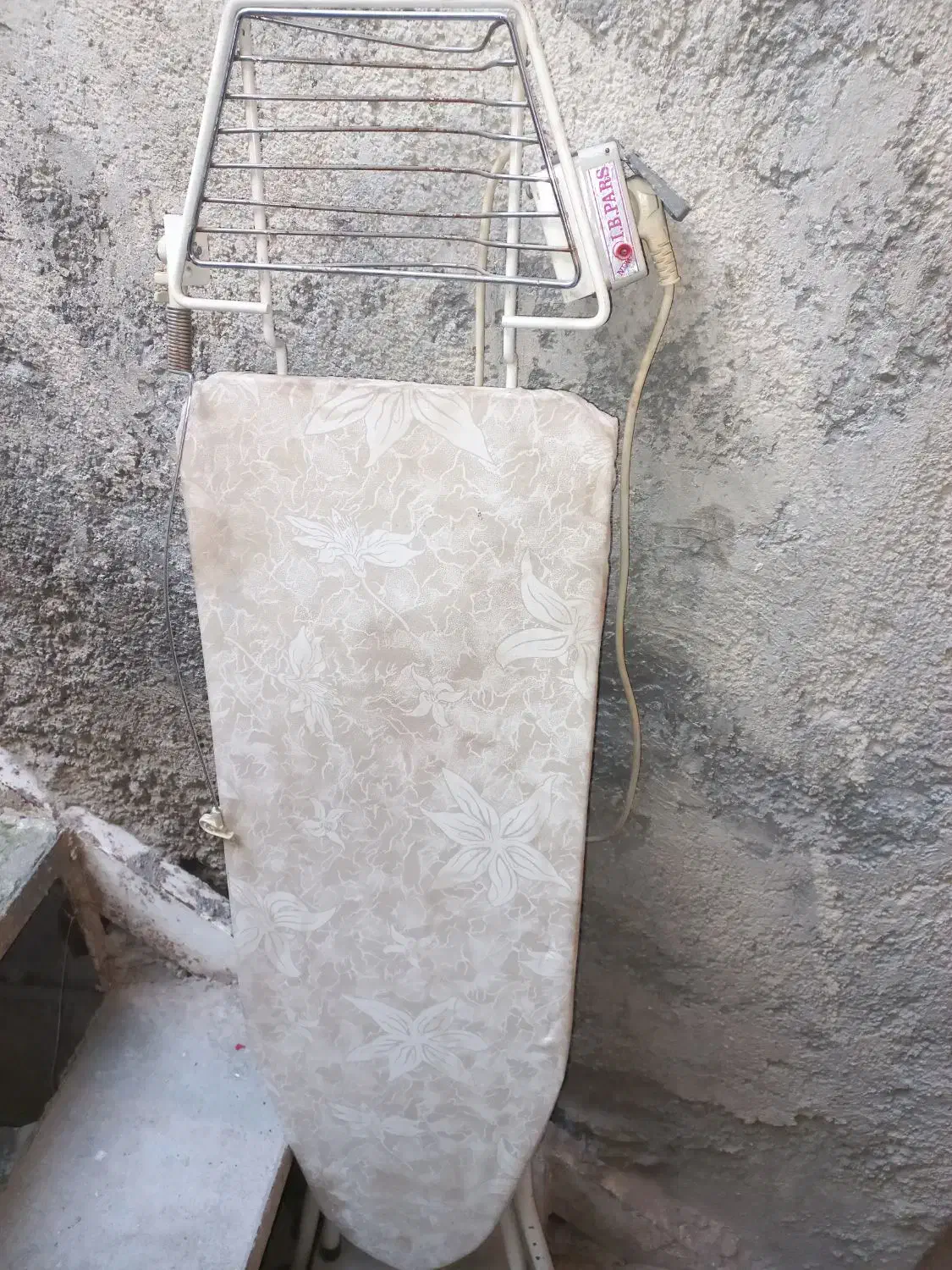 میز اتو پریز دار جنس دار اصل|اتو و لوازم اتو|ساری, |دیوار