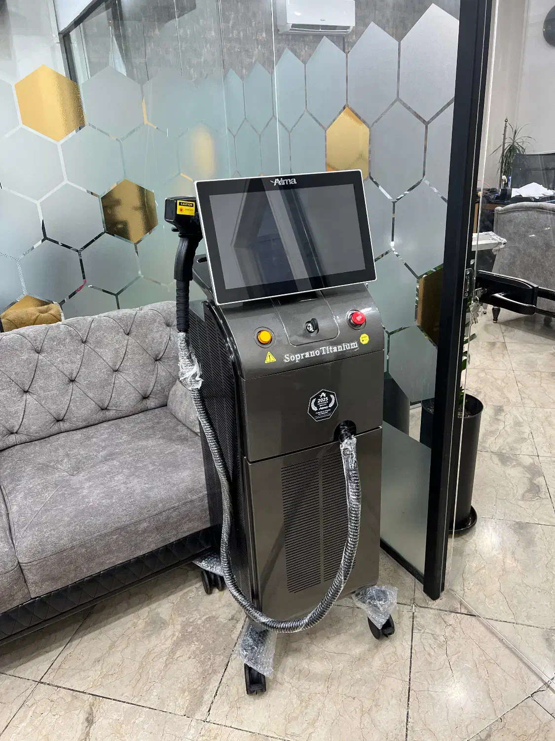 دستگاه لیزر سوپرانو مدل 2024|پزشکی|تهران, جنت‌آباد جنوبی|دیوار