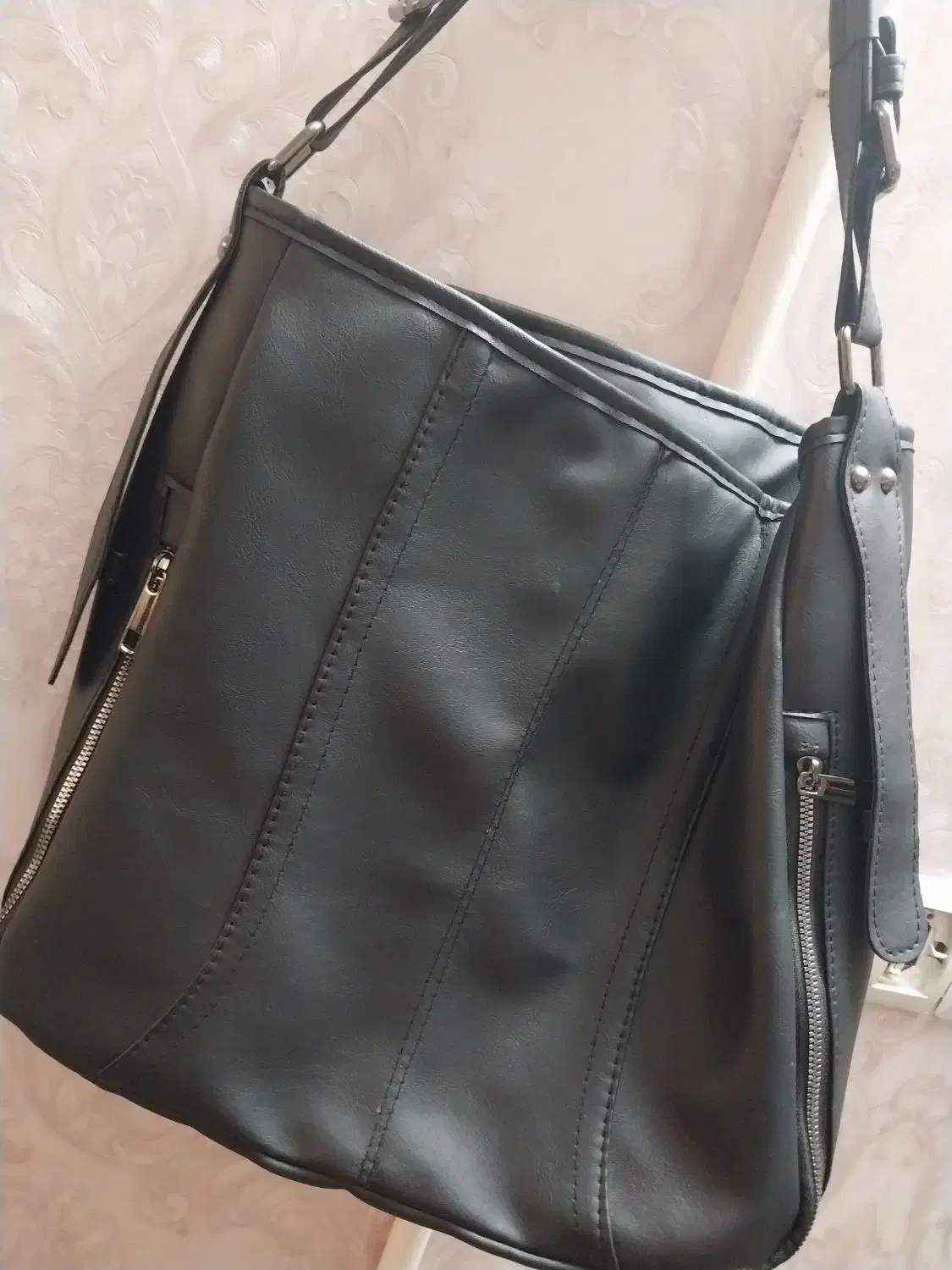 کیف مشکی زنانه|کیف، کفش، کمربند|رباط‌کریم, رباط‌کریم|دیوار