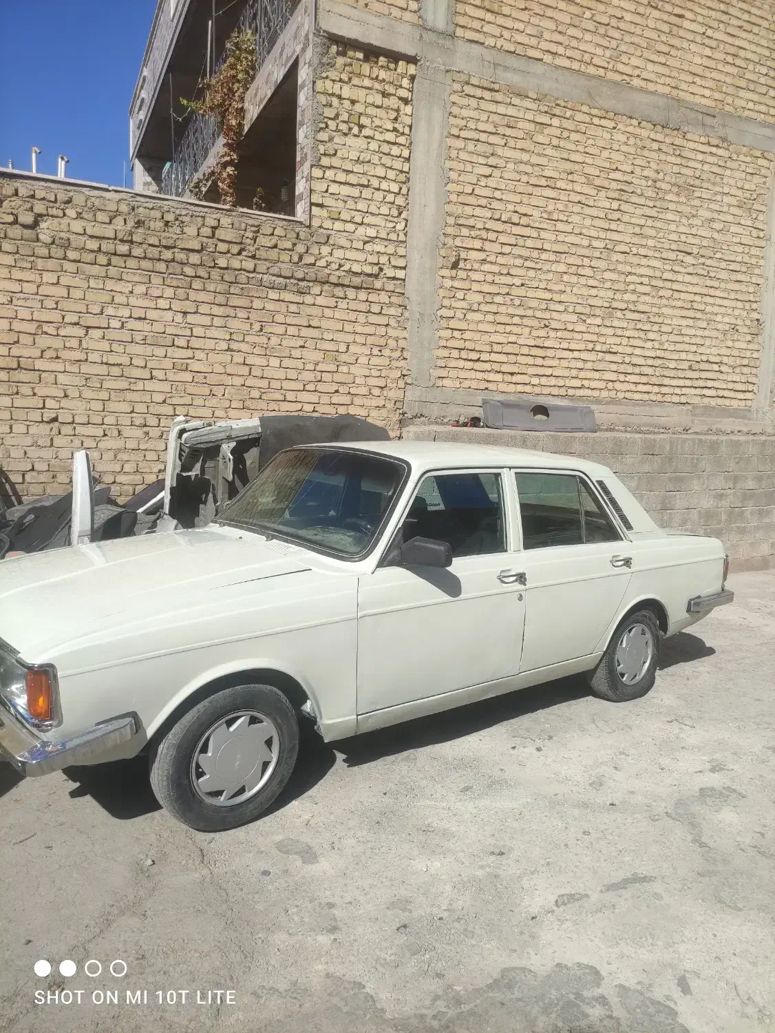 پیکان ۸۳|خودرو سواری و وانت|فیروزآباد (فارس), |دیوار