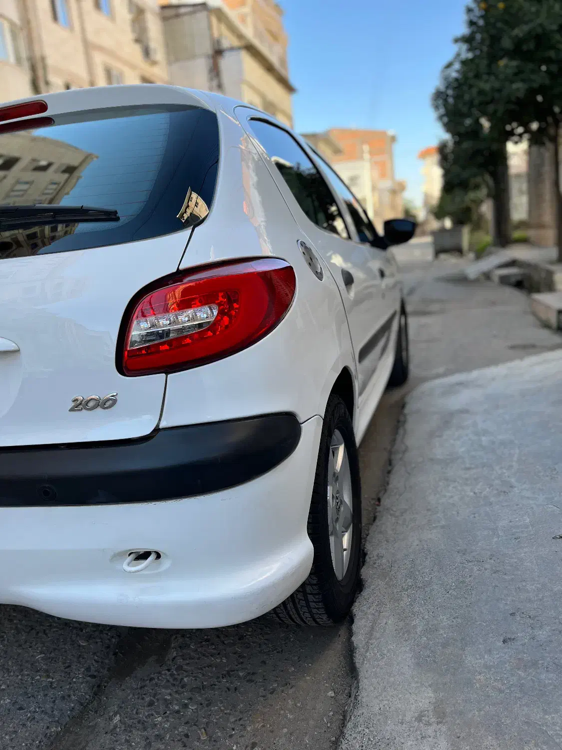 ۲۰۶تیپ ۵ مدل ۹۷تک برگ سند فوق العاده سالم|خودرو سواری و وانت|قائمشهر, |دیوار