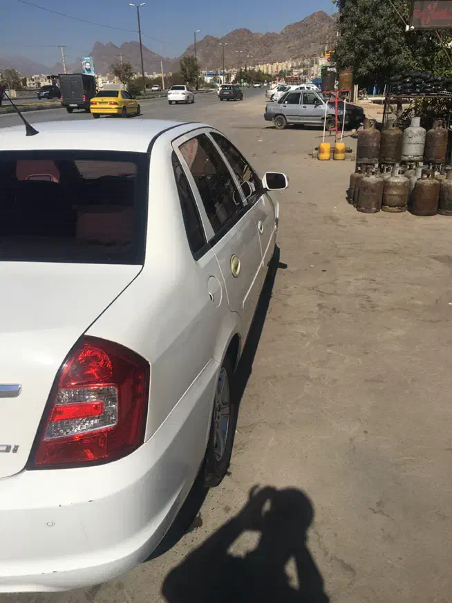 لیفان بدون رنگی خانگی مدل ۹۰|خودرو سواری و وانت|یزد, |دیوار