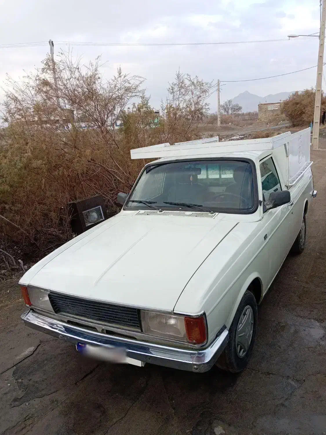 وانت استثنایی|خودرو سواری و وانت|تربتحیدریه, منظر|دیوار