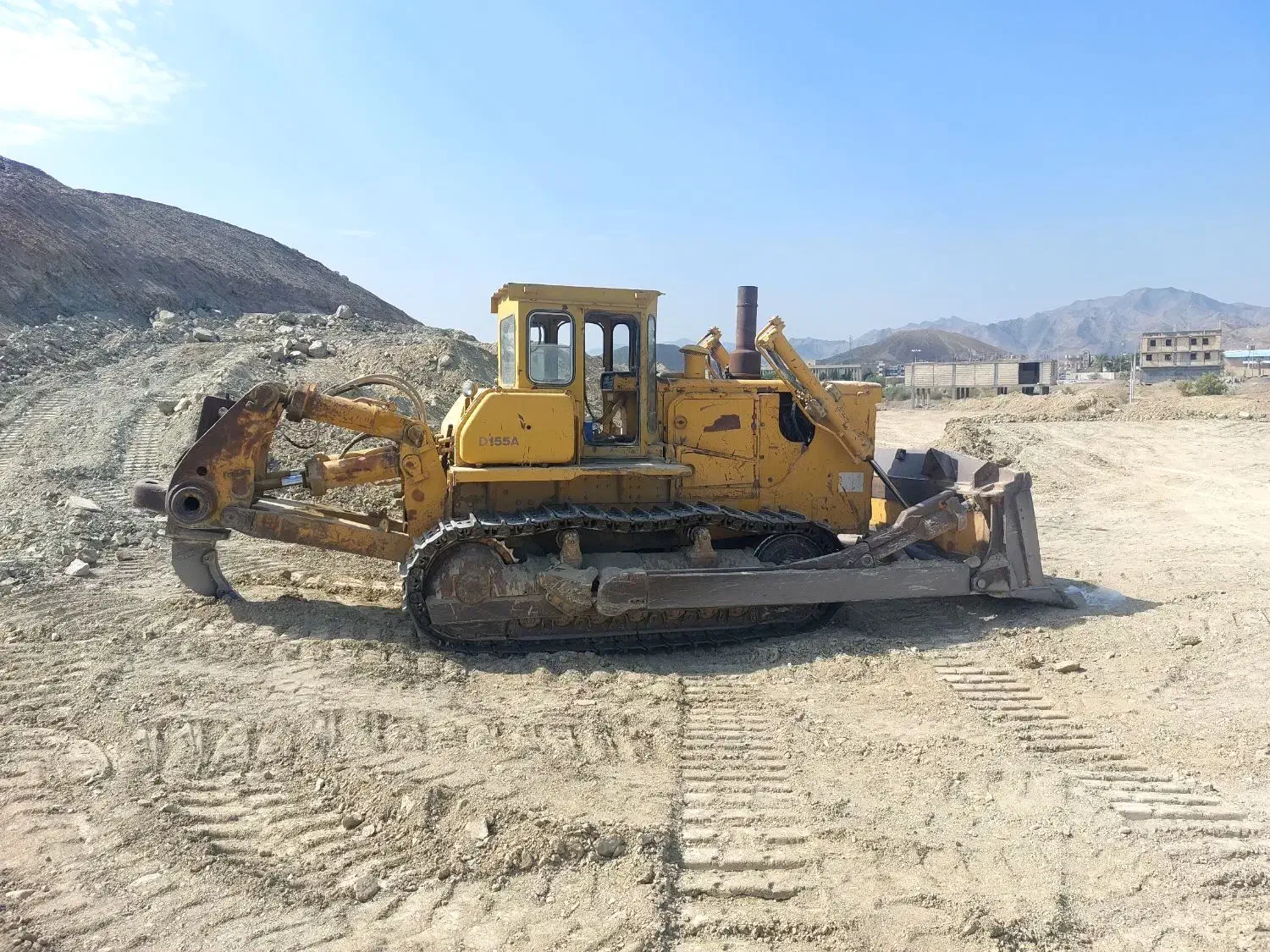 بلدوزر ۱۵۵|خودرو سنگین|اصفهان, جلالیه|دیوار