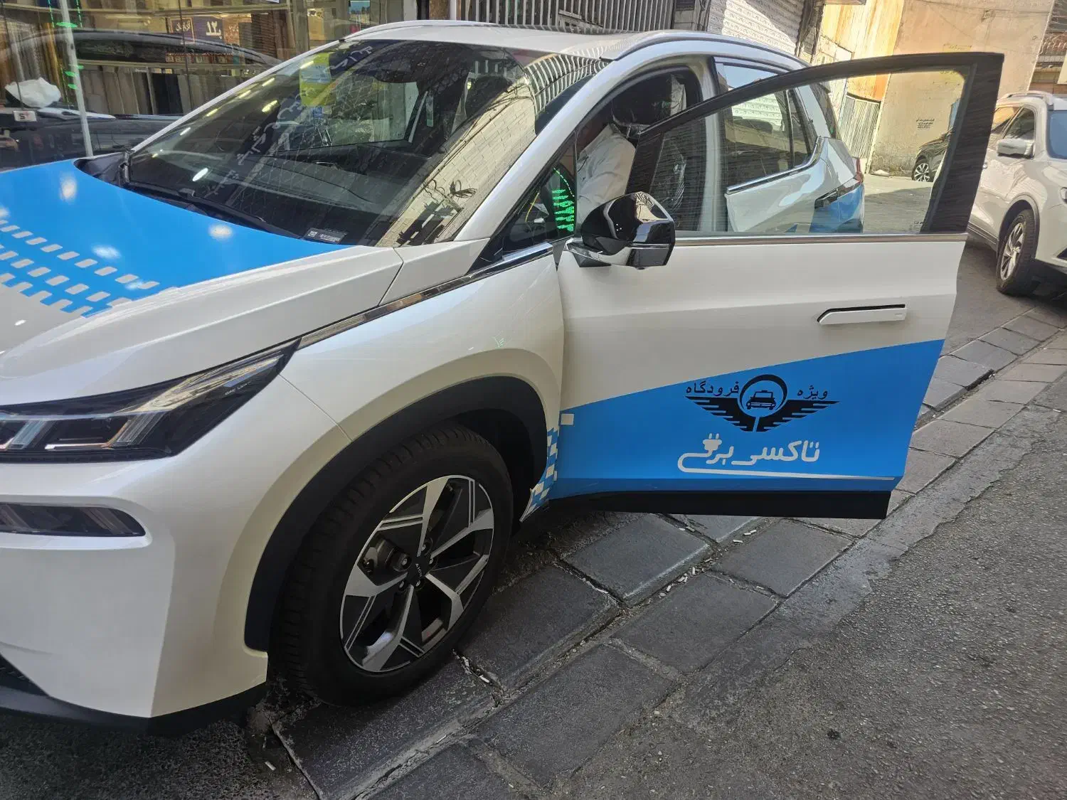 چاپ و برش انواع برچسب، لیبل و استیکر مغازه/فوری|خدمات رایانه‌ای و موبایل|تهران, فردوسی|دیوار