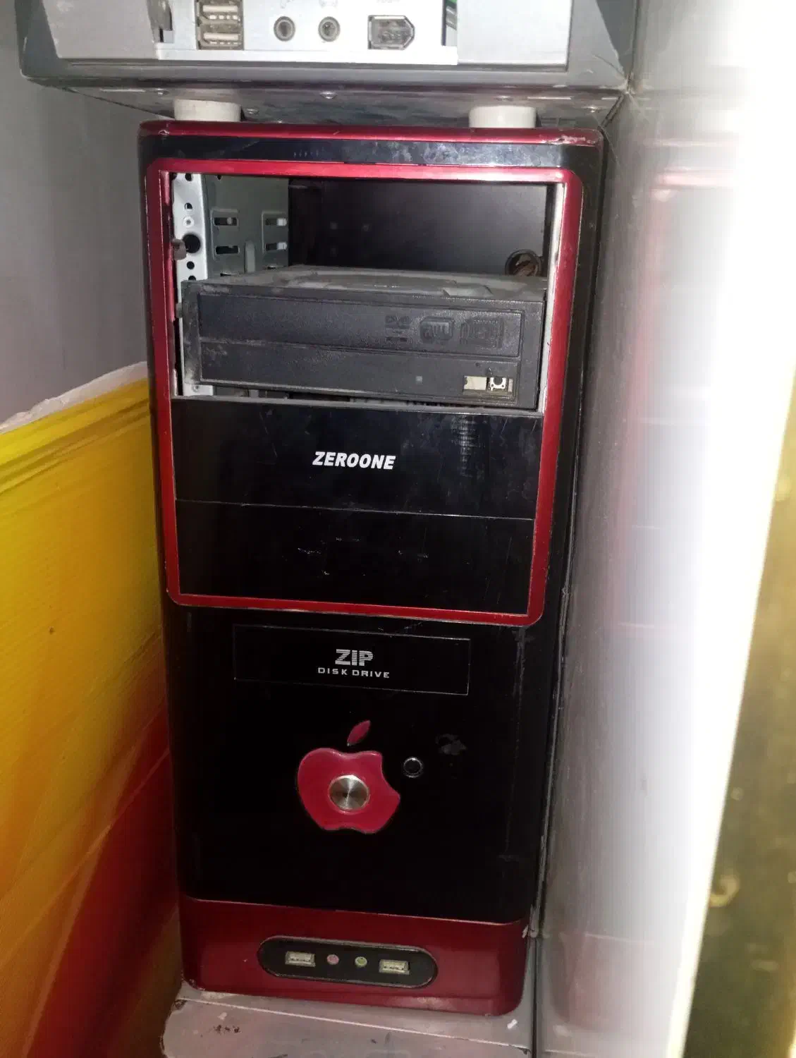 تعدادی کیس ومانیتور|رایانه رومیزی|بهبهان, |دیوار