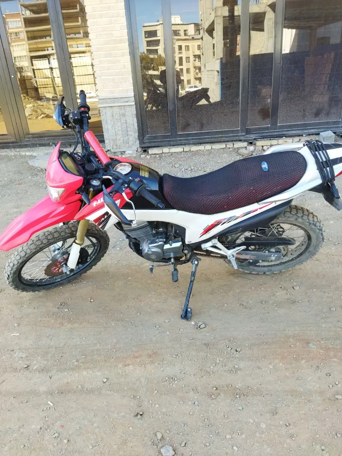 فلات 200|موتورسیکلت|همدان, |دیوار