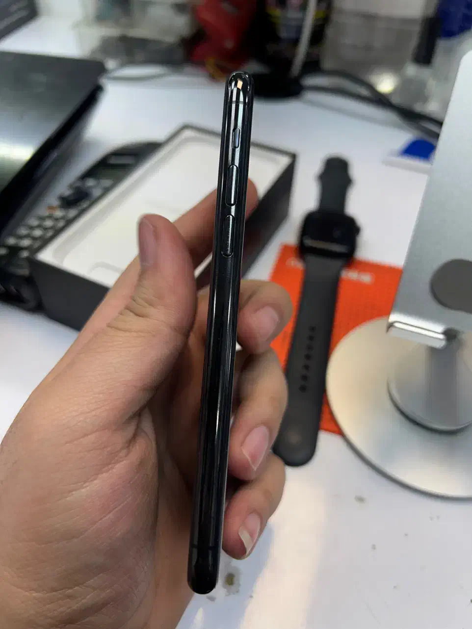 ایفون ۱۱ پرو ۲۵۶ گیگ|موبایل|کرج, عظیمیه|دیوار