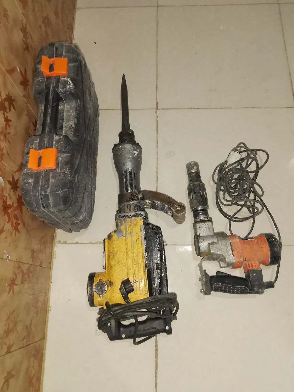 هیلتی 17 کیلو|ابزارآلات|تربت‌حیدریه, حسنی بالا|دیوار