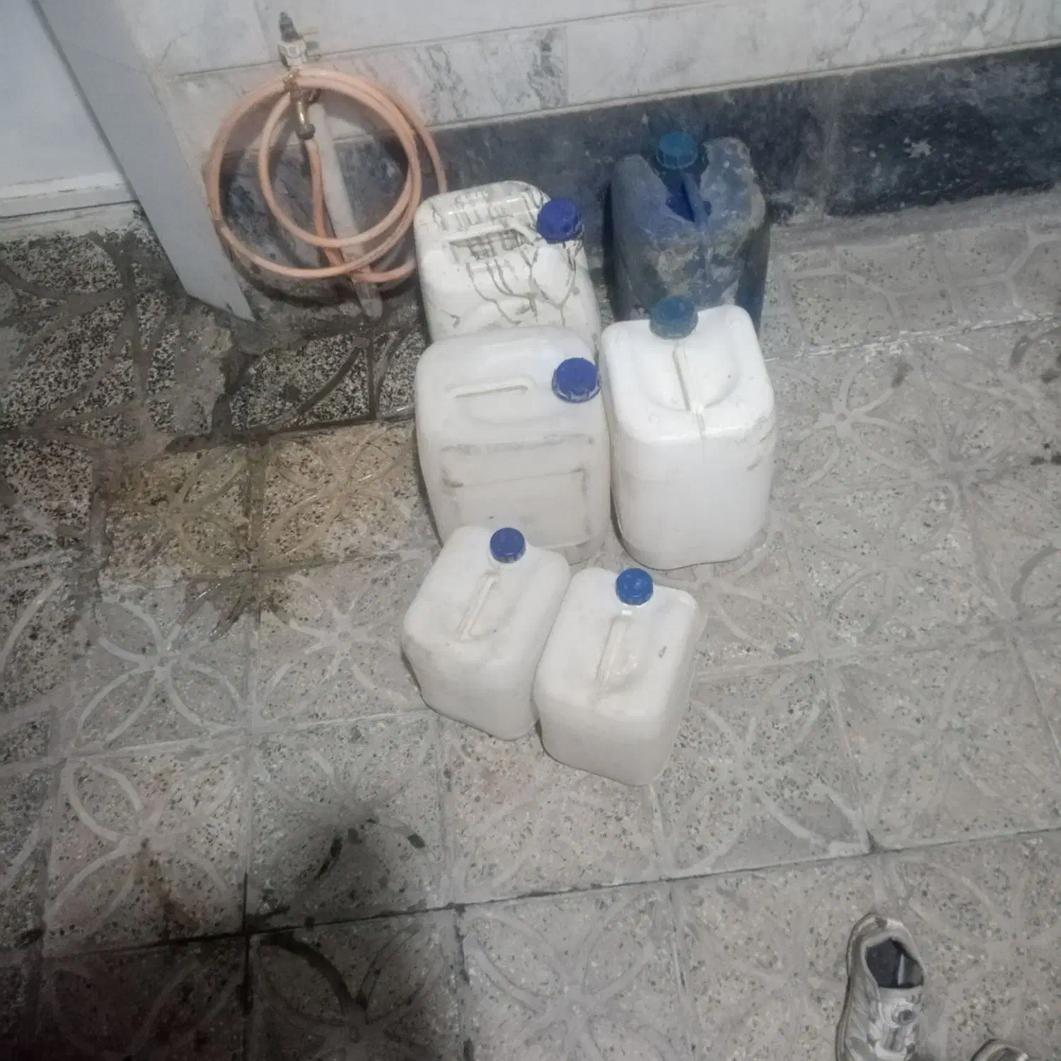 دبه|ظروف نگهدارنده، پلاستیکی، یک‌بارمصرف|ابهر, |دیوار