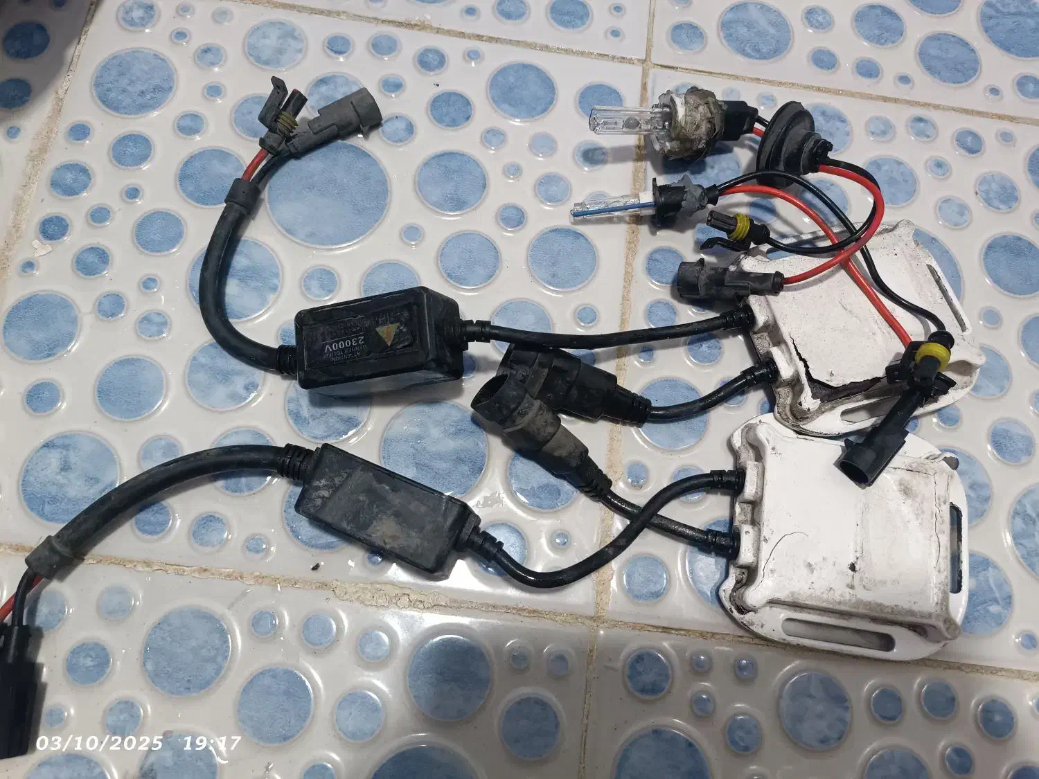 سیم آرسی  زنون  طاقچه|قطعات یدکی و لوازم جانبی|تبریز, |دیوار