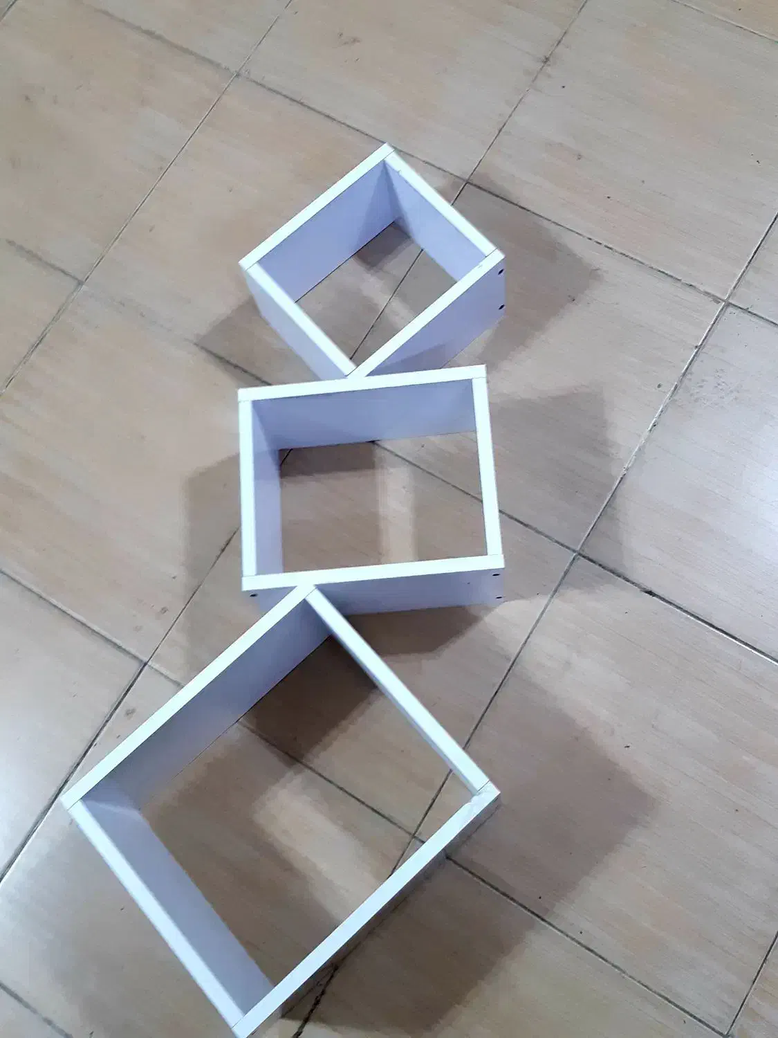 استند مربعی|کتابخانه، شلف، قفسههای دیواری|لنگرود, |دیوار