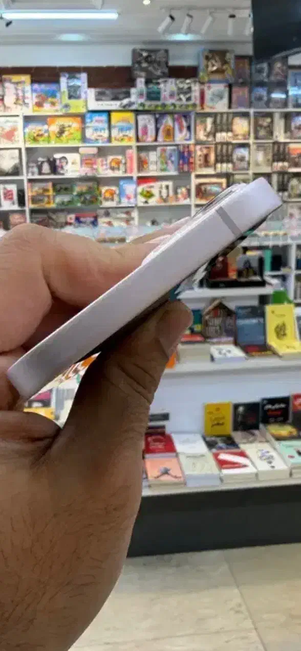 iphone13|موبایل|خرمآباد, |دیوار