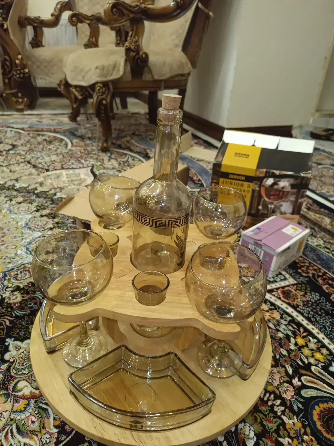 کاوه اصفحان|ظروف سرو و پذیرایی|قرچک, شهرک طلائیه|دیوار