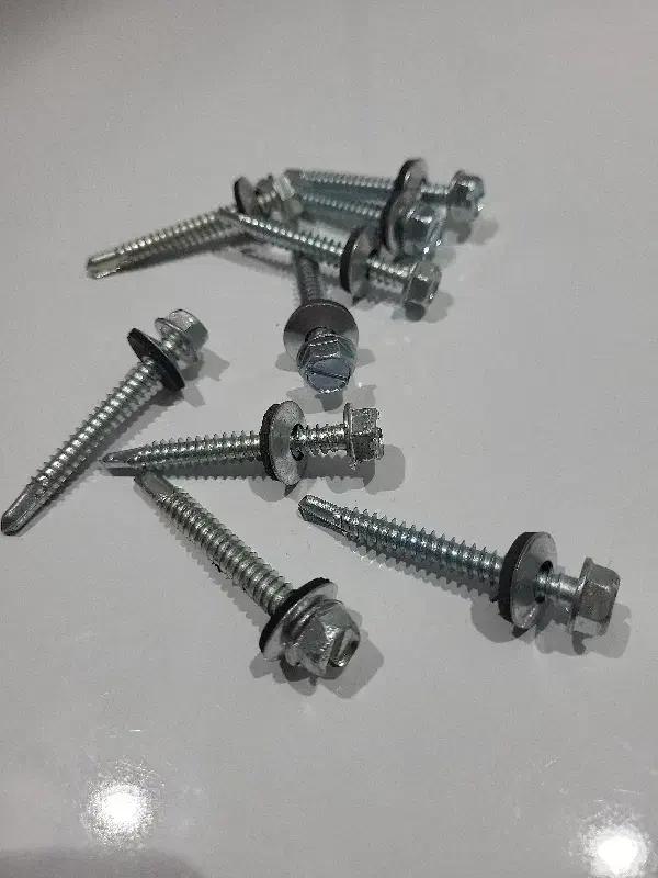 پیچ شیروانی سرمته ، واشر دار، و نوک تیز استیل|ابزارآلات|چالوس, |دیوار