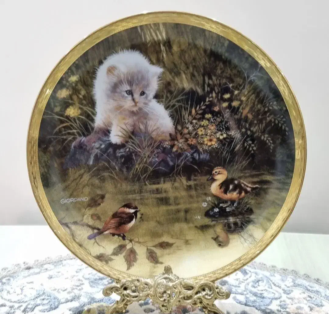 دیوارکوب انگلیسی|کلکسیون اشیاء عتیقه|تهران, امیریه|دیوار