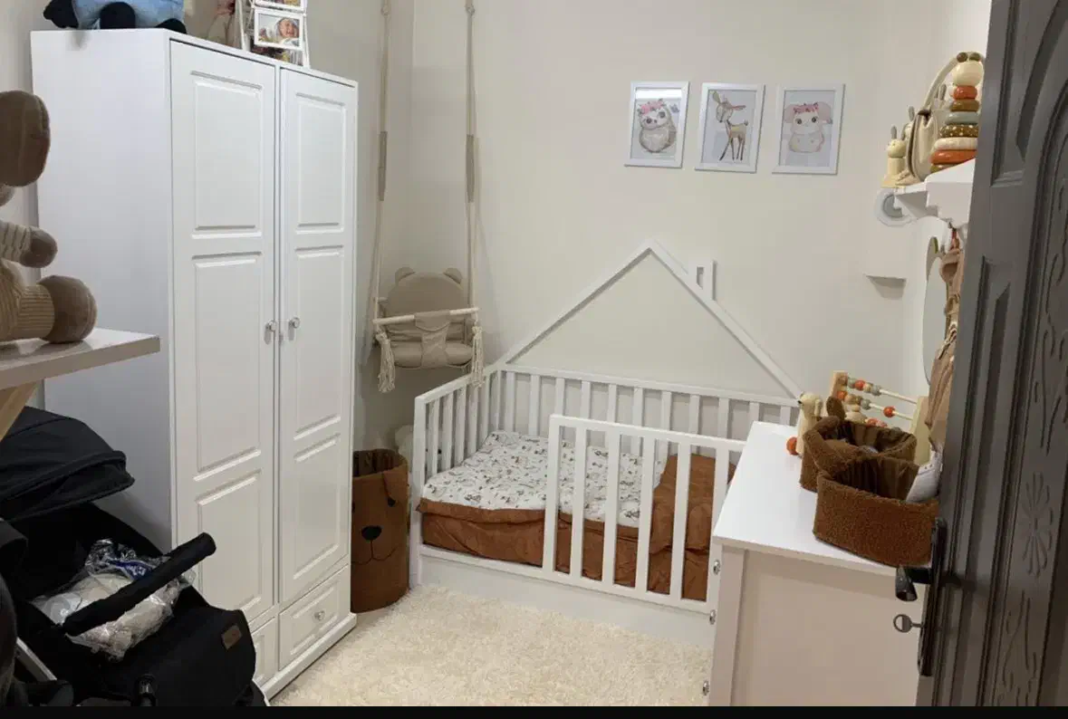 تخت و کمد نوزاد نوجوان|تخت و سرویس خواب|بردسکن, |دیوار