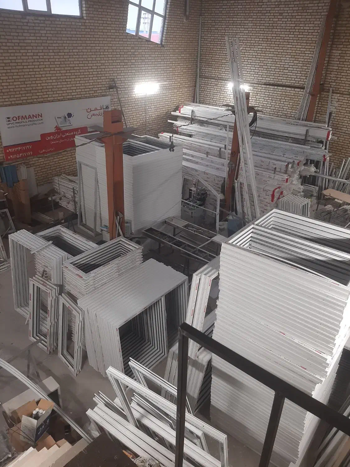 استخدام استادکار درب و پنجره و شیشه دوجداره|استخدام صنعتی، فنی، مهندسی|زنجان, |دیوار