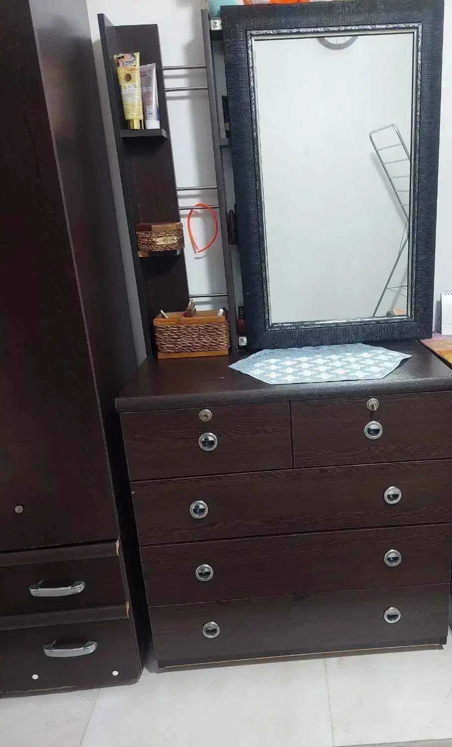 کمد لباس و میز آرایش|جاکفشی، کمد، دراور|رشت, حمیدیان|دیوار