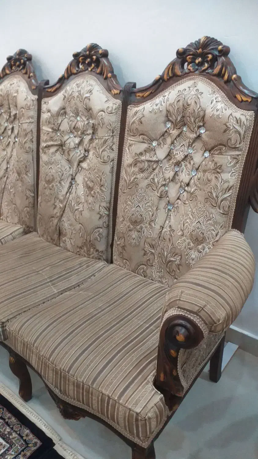 مبل ۹ نفره سلطنتی راحتی|مبلمان خانگی و میز عسلی|ایوان, |دیوار