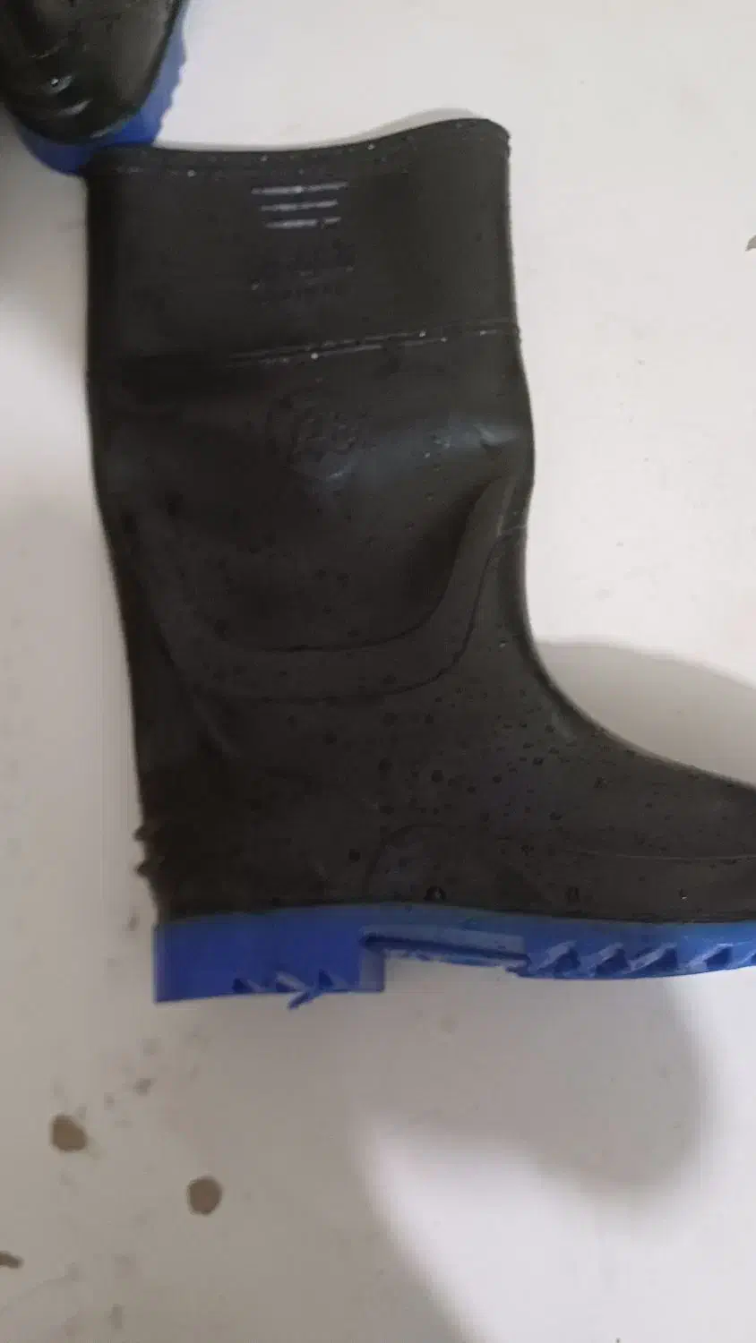 چکمه ساق بلند|کیف، کفش، کمربند|خرم‌آباد, |دیوار