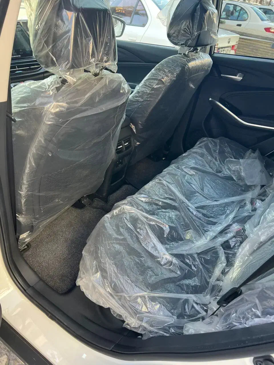 کی ام سی X5 مدل 1403/12 سفید خشک|خودرو سواری و وانت|ارومیه, |دیوار