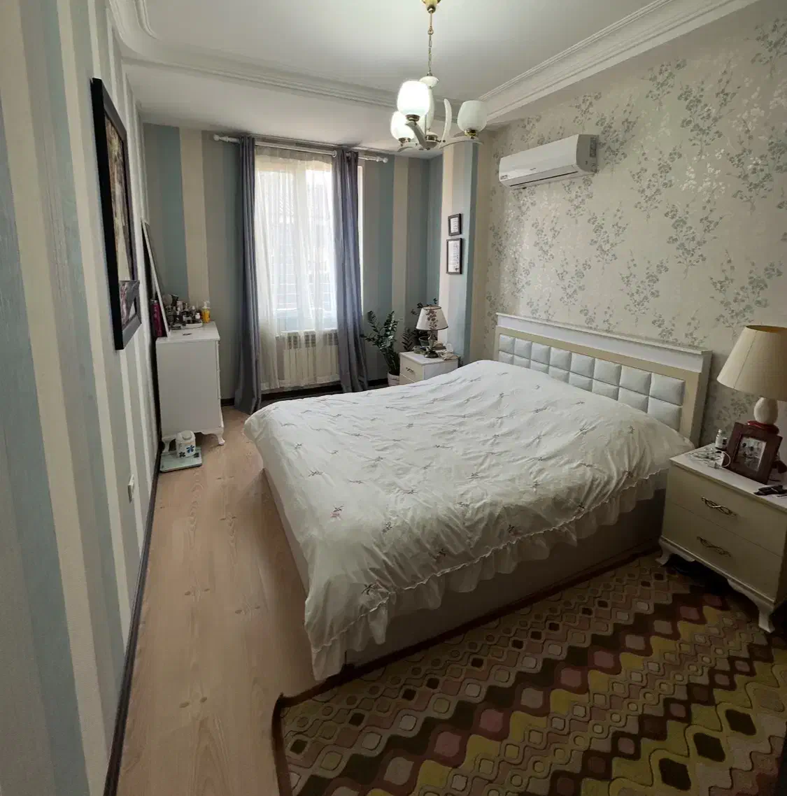 سرویس خواب|تخت و سرویس خواب|رشت, بلوار گیلان|دیوار