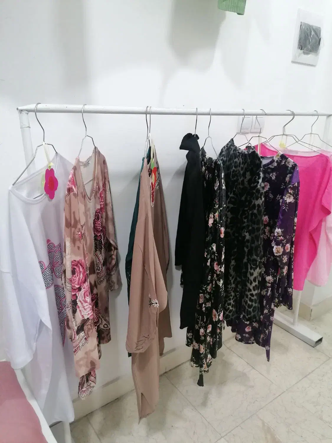 رخت آویز آهنی|بندرخت و رخت‌آویز|قروه, |دیوار