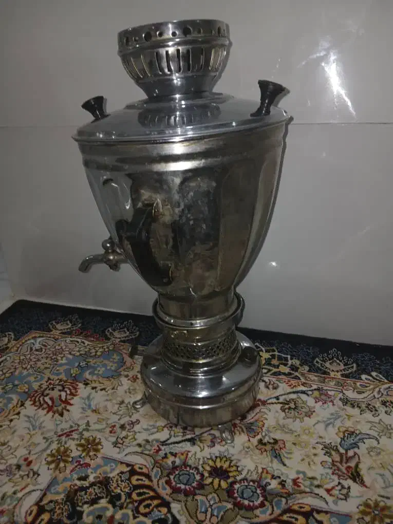 سماور قدیمی نفتی|سماور، چای‌ساز، قهوه‌ساز|اهواز, زرگان|دیوار