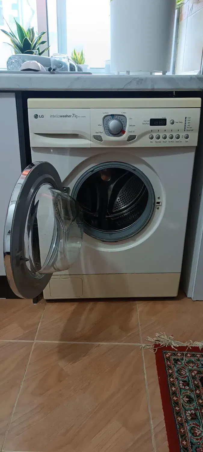 لباسشویی هفت کیلویی ال جی اصل کره|ماشین لباسشویی و خشک‌کن لباس|بندر انزلی, جهانگانی|دیوار
