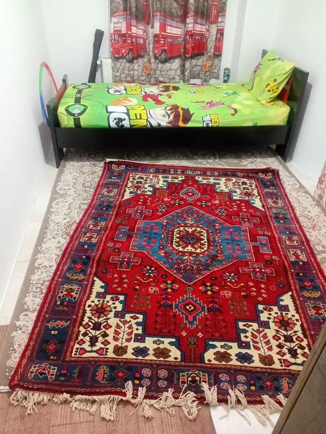 فرش دست بافت|فرش|وحیدیه, |دیوار