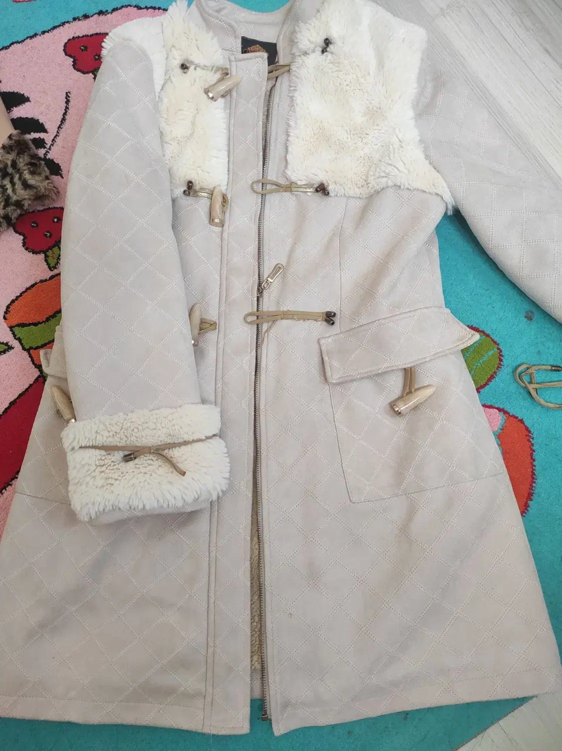 پالتو دو عدد|لباس|اردبیل, |دیوار