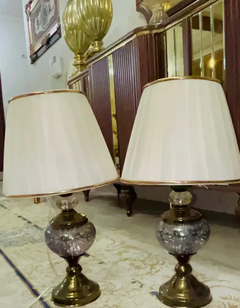 آباژور|چراغ خواب و آباژور|نیشابور, میدان حافظ|دیوار