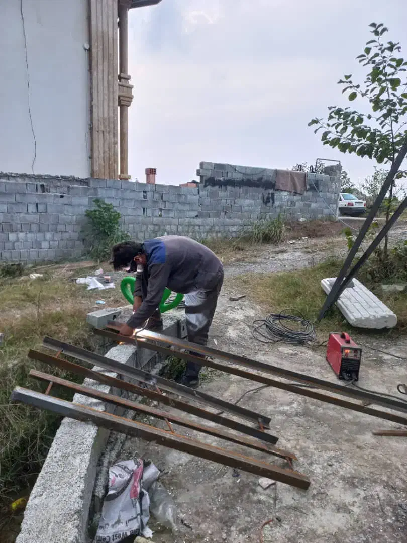 جوشکاری سیار کارهای خورده کاری پزیرفته میشود|خدمات پیشه و مهارت|چالوس, |دیوار