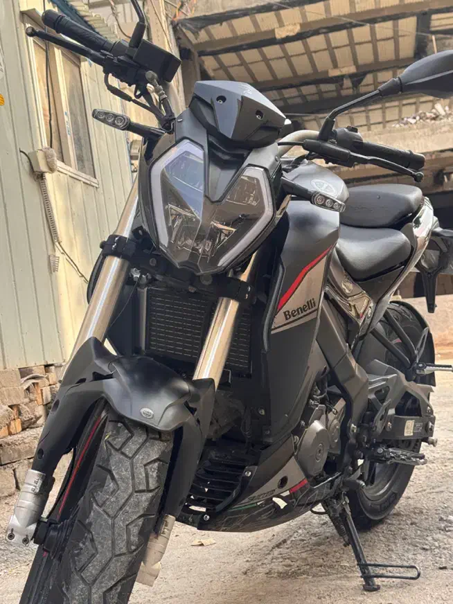 بنلی 180s مشکی|موتورسیکلت|دزفول, |دیوار