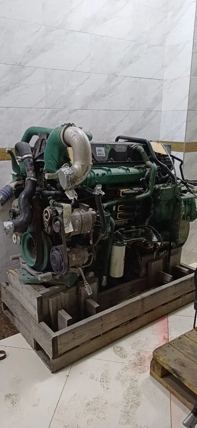 فروشگاه قطعات استوک کامیون|قطعات یدکی و لوازم جانبی|مهاباد (آذربایجان غربی), |دیوار