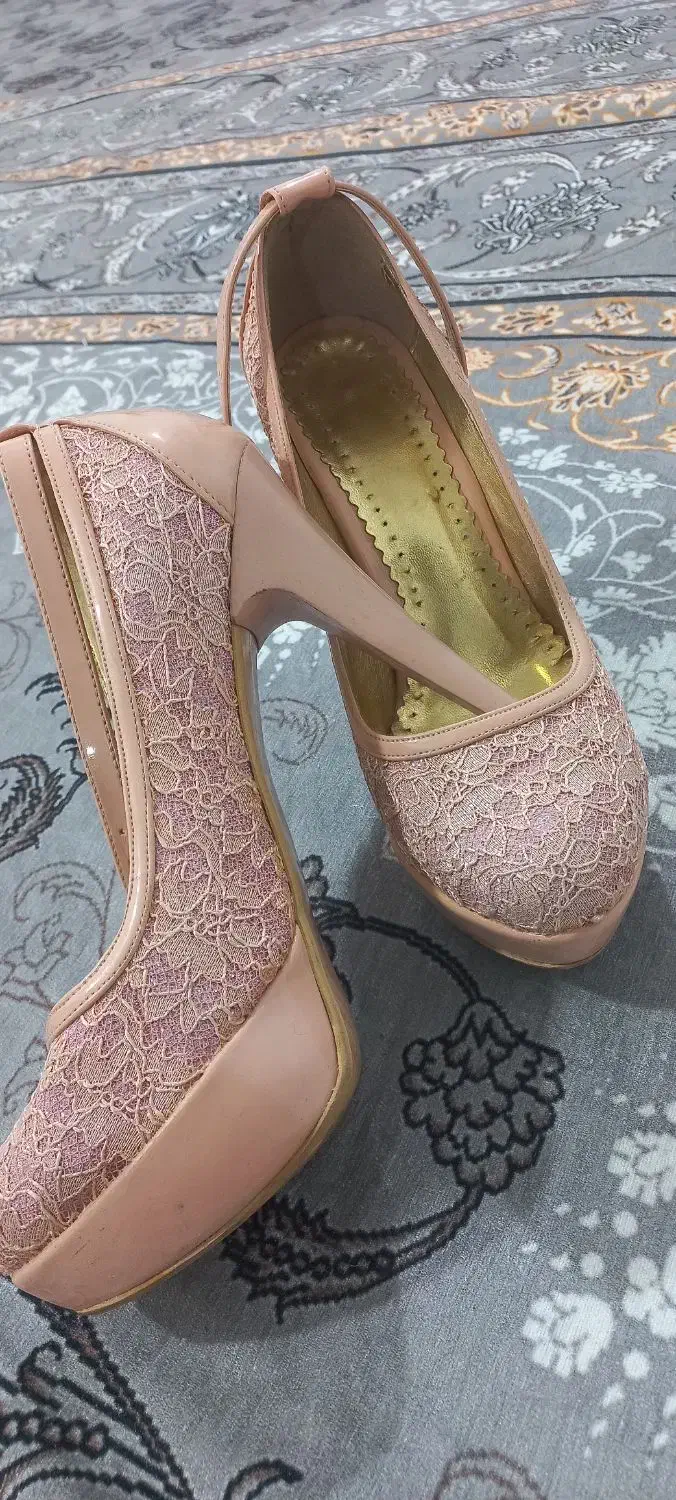 کفش مجلسی شیک 80تومن|کیف، کفش، کمربند|مشهد, رده|دیوار