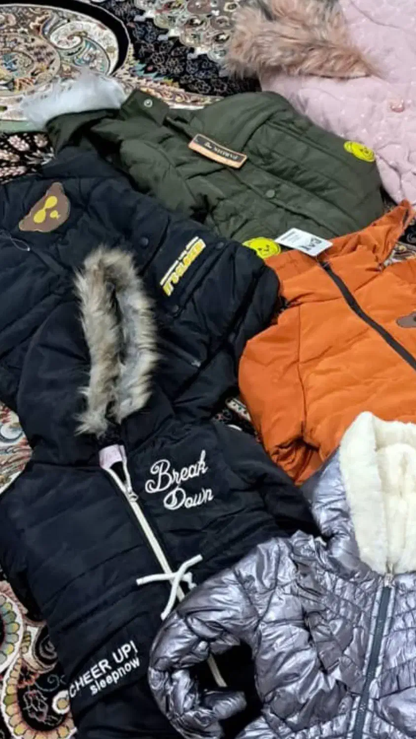 فروش فاکتوری تعدادی کاپشن به دلیل جمع کردن مغازه|لباس|آبدانان, |دیوار