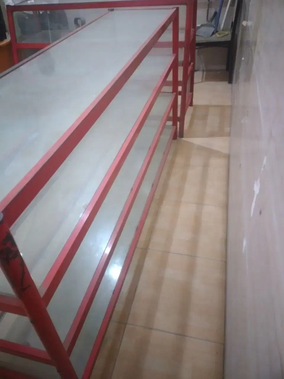 ویترین شیشه ای|فروشگاه و مغازه|مینودشت, |دیوار